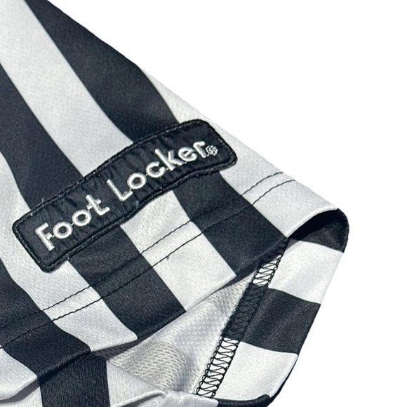 Official Foot Locker Genuine Referee Stripes Employee Uniform Shirt V-Neck Large - Picture 3 of 4